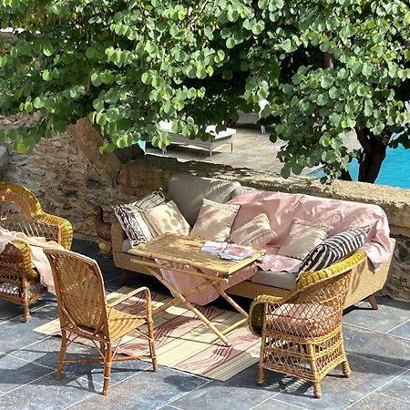 La Galante Hotel Faugeres  ภายนอก รูปภาพ
