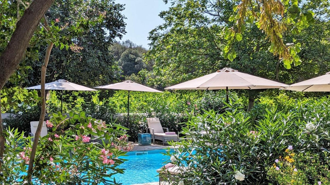 La Galante Hotel Faugeres  ภายนอก รูปภาพ